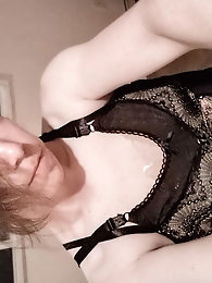 BRAZILIAN TRANSSEXUALS: Erotic Xmas With Miss Rosa