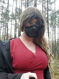 Shocking harlot looks fuckable