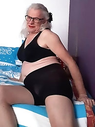 Fantastical shemale cutie is fucking at work