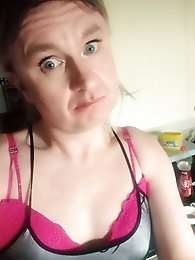 Oral sex, stimulation of the clitoris, and additional pleasurable activities - 18 images