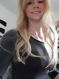 Tranny harlots with restless arsehole