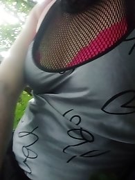 Seductive Claudia in alluring high heels