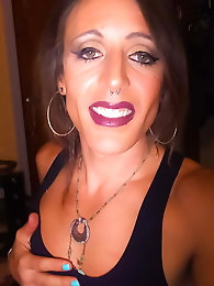 Shemale prostitutes show their skills