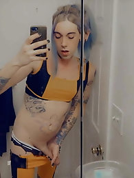 Racy cutie is spreading her legs on camera