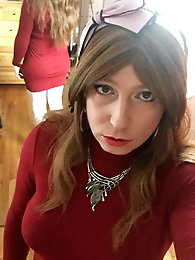 Fantastic tarts are fingering their bum