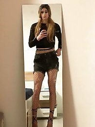 Susi sissy different styles