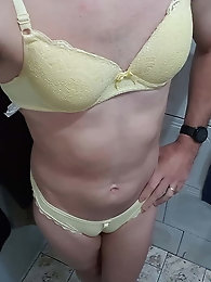 French tranny tarts are posing totally nude on picture