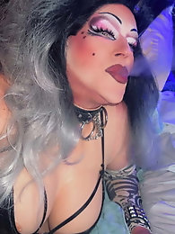 Crazy shemale streetwalker wants to tease you