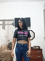 Sakura is a beautiful girl who wears a cute dress.