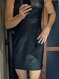 Deanna, a hot sissy in a femboy roleplay.