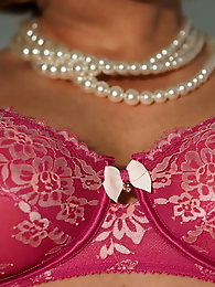 Valisere Crossdresser en Lingerie 2