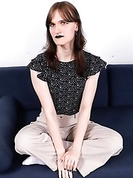 GROOBYVR To Catch A Rising Star Sexy Space Teen 3