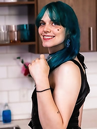 Sluts are playing alone