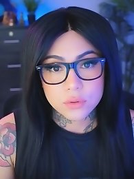 Close up look at Kim s pussy with AI