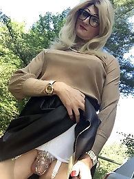 Cock addicted prostitute in hot bra