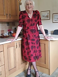 Ella wants to be fucked by multiple men