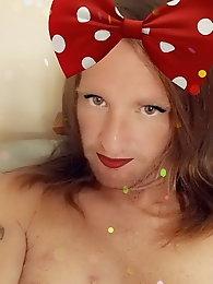 European tgirl hooker likes to pose very much
